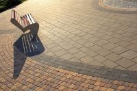 Carmino_indiana_postazrany_brazowy_gladki_Urbanika_szary_gladki_1