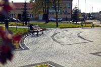 Obrzeze_chodnikowe_szary_gladki_Avanti_szary_grafitowy_plukany_2