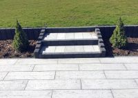 Polbruk_Linea_jasnoszary_trawertyn_Palisada_Zen_grafitowy_utwardzany_Obrzeze_Modern_grafitowy_gladki_2